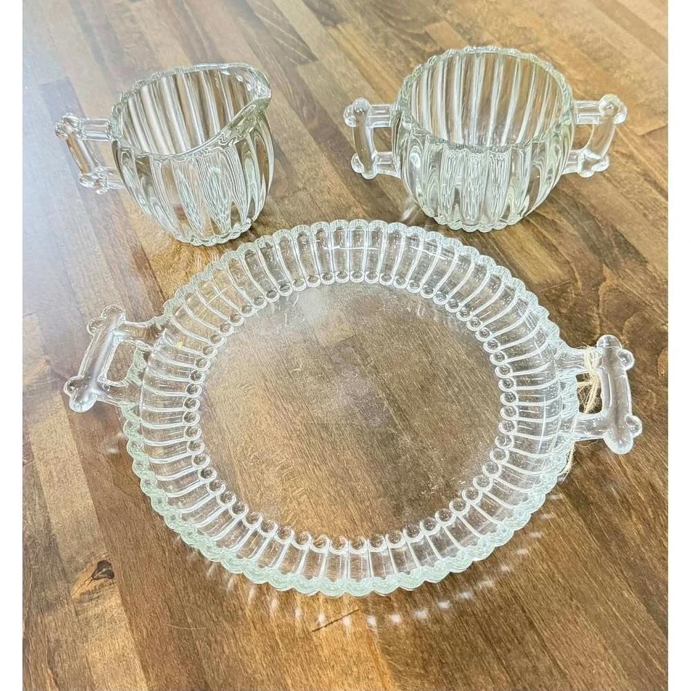 Vintage 1930's-1950's JeanetJeanette Glass Co. creamer, sugar bowl, and tray set